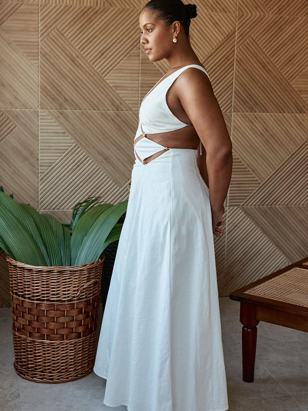 Chessa Dress White